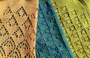 04_Rosemarie's Garden Shawl_Anastasia E White_June 2013_3_three colours